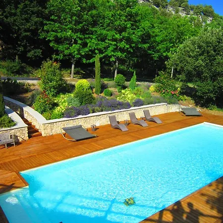 Gites De Charme Le Nid D'amour Hébergement de vacances *